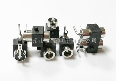 DC電源插座怎么樣使用？